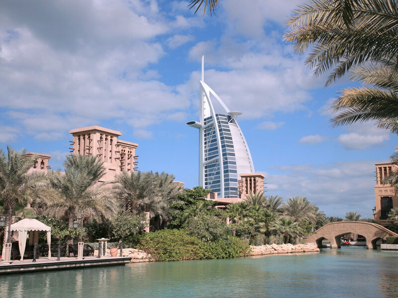 VİZE DAHİL BİR DUBAİ MASALI TURU DUBAİ ŞEHİR TURU VE ABRA GEÇİŞİ DAHİL EMİRATES HAVA YOLLARI İLE - Görsel 5